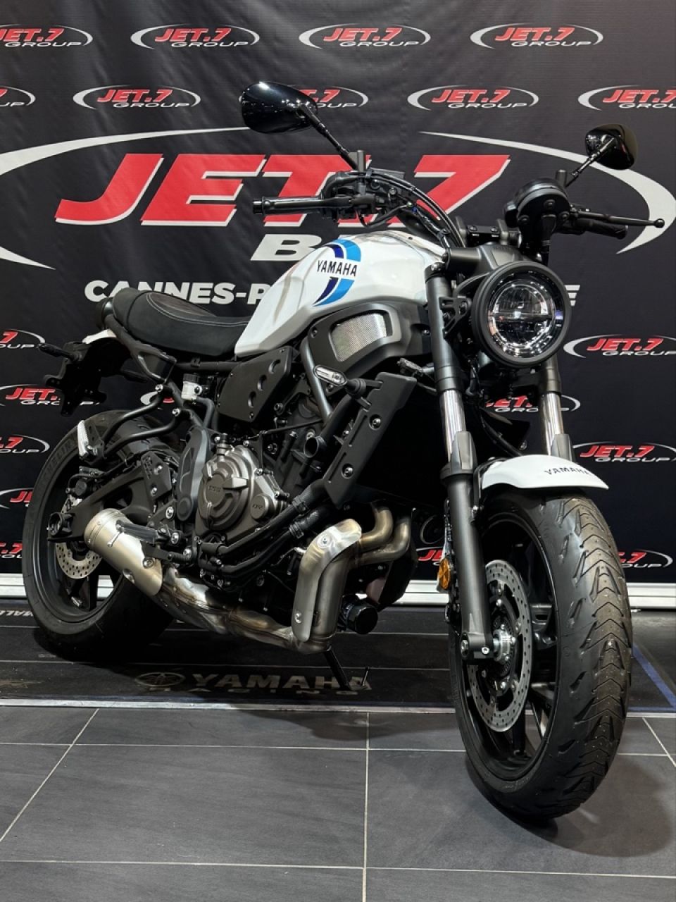 YAMAHA XSR 700 0