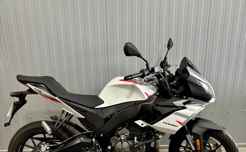 APRILIA TUONO 125 ABS 0