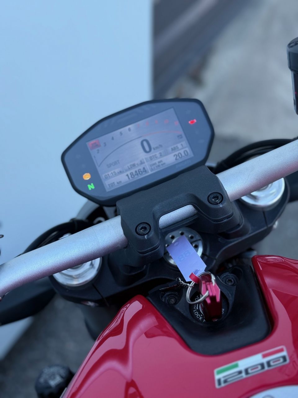 DUCATI MONSTER 1200 8