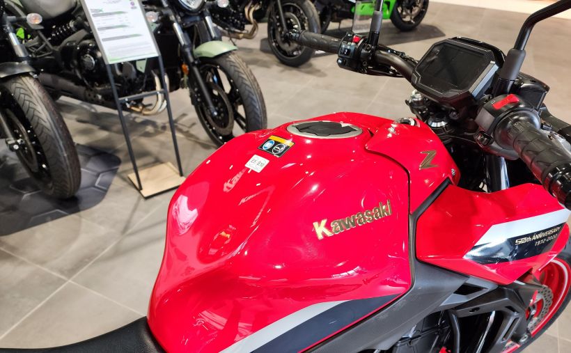 KAWASAKI Z 650 (47.5CV) 20