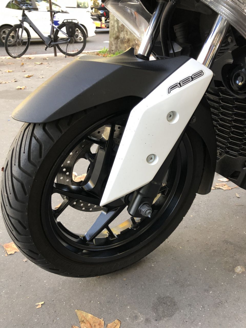 YAMAHA XMAX 300 40