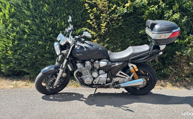 YAMAHA XJR 1300 1