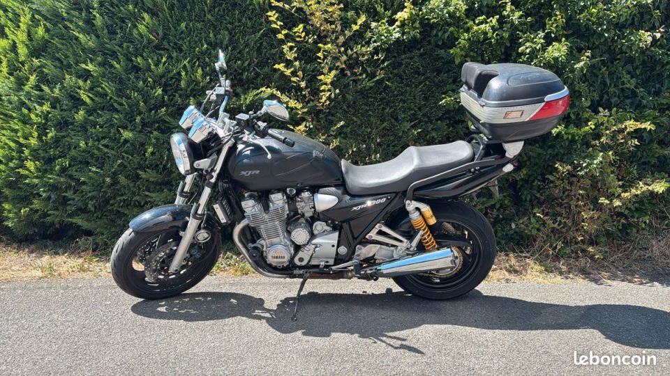 YAMAHA XJR 1300 4