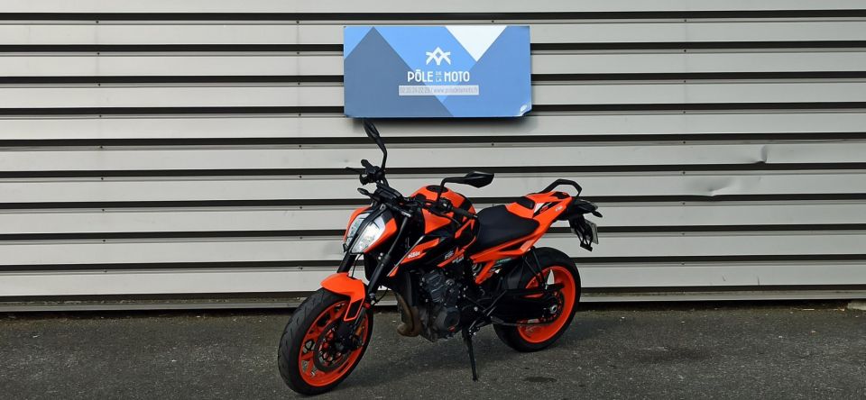 KTM 890 DUKE 45