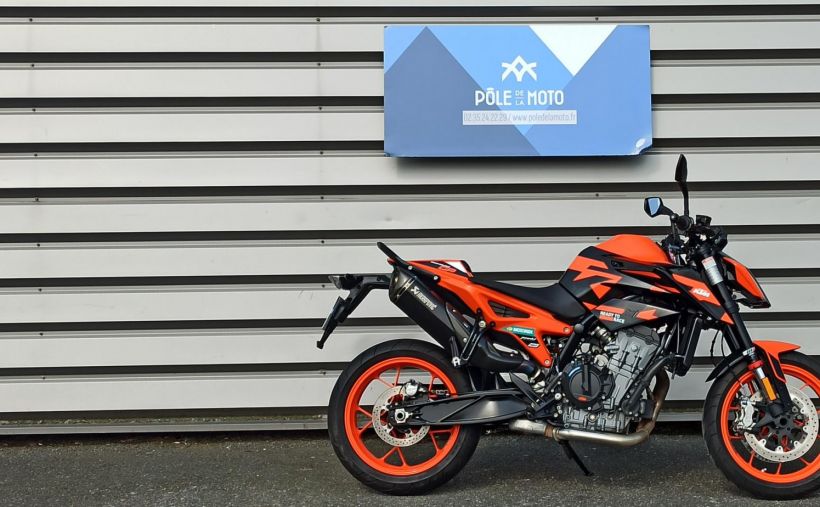 KTM 890 DUKE 11