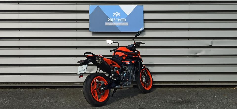 KTM 890 DUKE 60