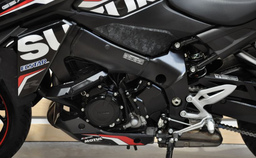 SUZUKI GSX-S 950 A2 10
