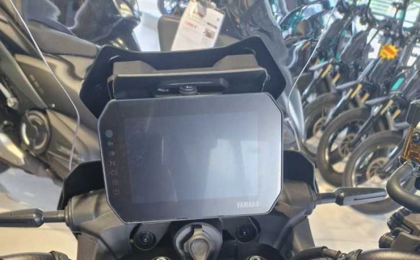 YAMAHA TRACER 9 GT+ Y-AMT 1