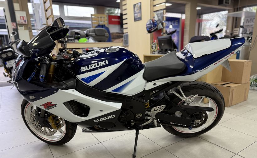 SUZUKI GSX-R 1000 2