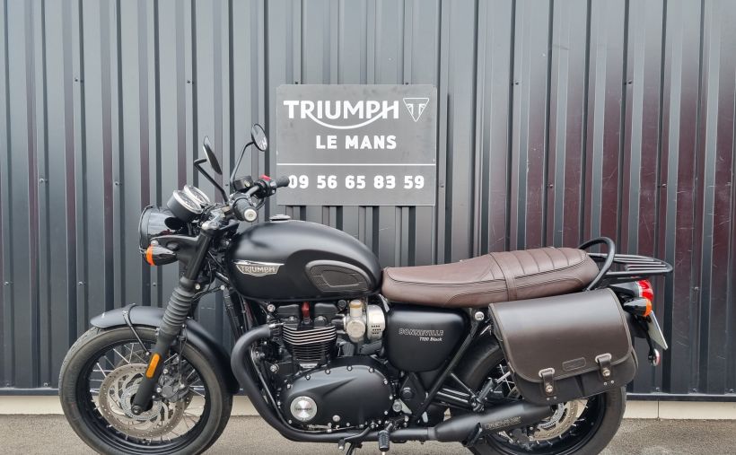 TRIUMPH Bonneville T120 Black 3