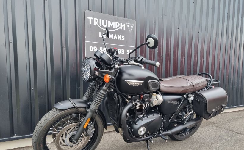 TRIUMPH Bonneville T120 Black 5
