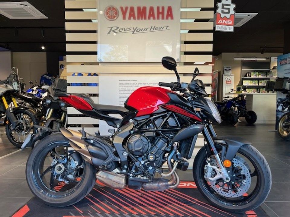 MV AGUSTA BRUTALE 800 0