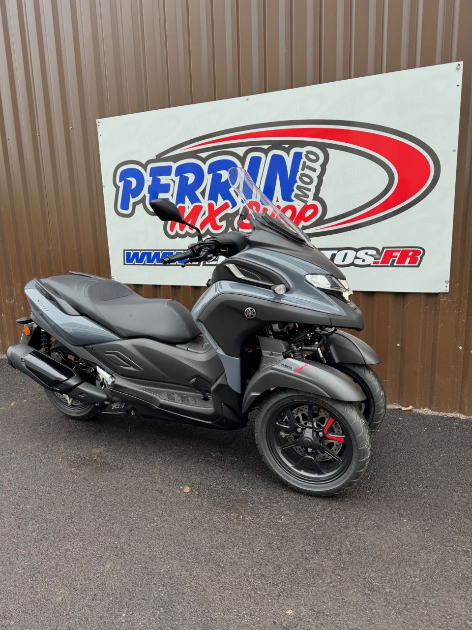 YAMAHA TRICITY 300 3