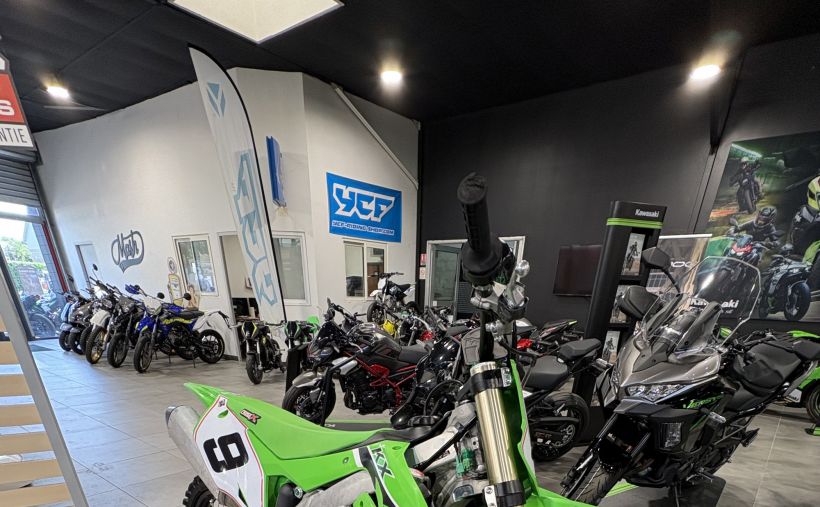 KAWASAKI KXF 450 0