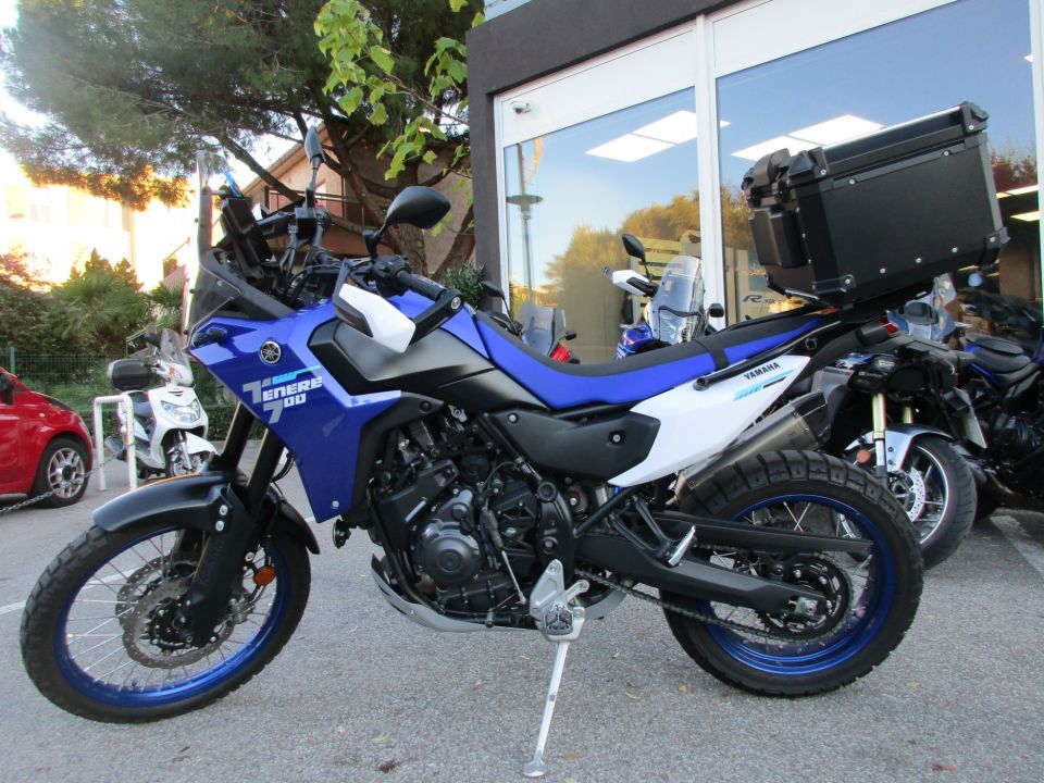 YAMAHA XTZ TENERE 700 2