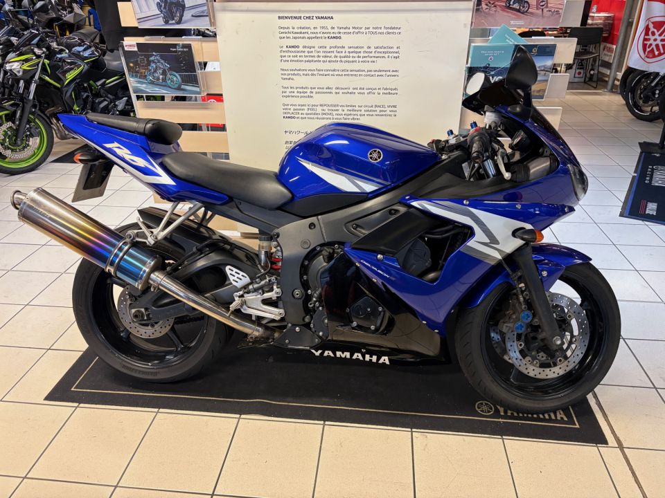 YAMAHA YZF-R6 0