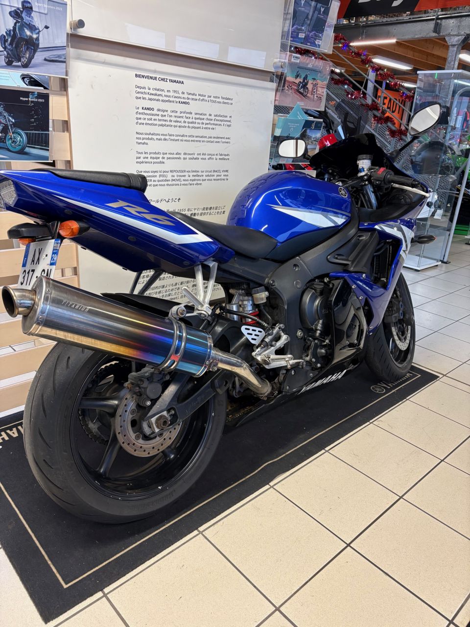 YAMAHA YZF-R6 12