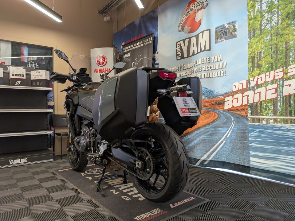 YAMAHA TRACER 9 GT+ 6