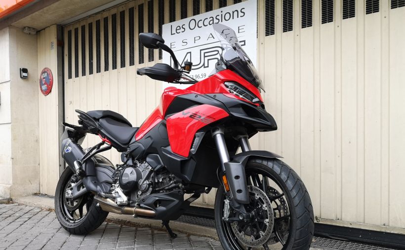 DUCATI MULTISTRADA V2S 32