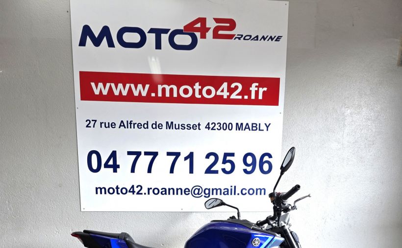 YAMAHA MT-09 1