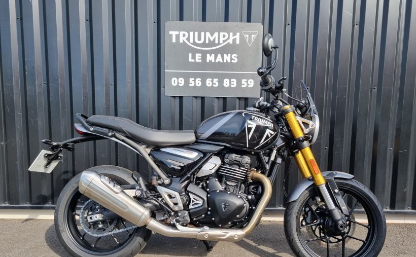 TRIUMPH SPEED 400 0