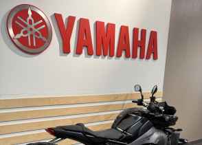 YAMAHA MT-10 - 2023