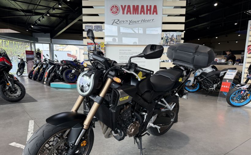 HONDA CB 650 R 11