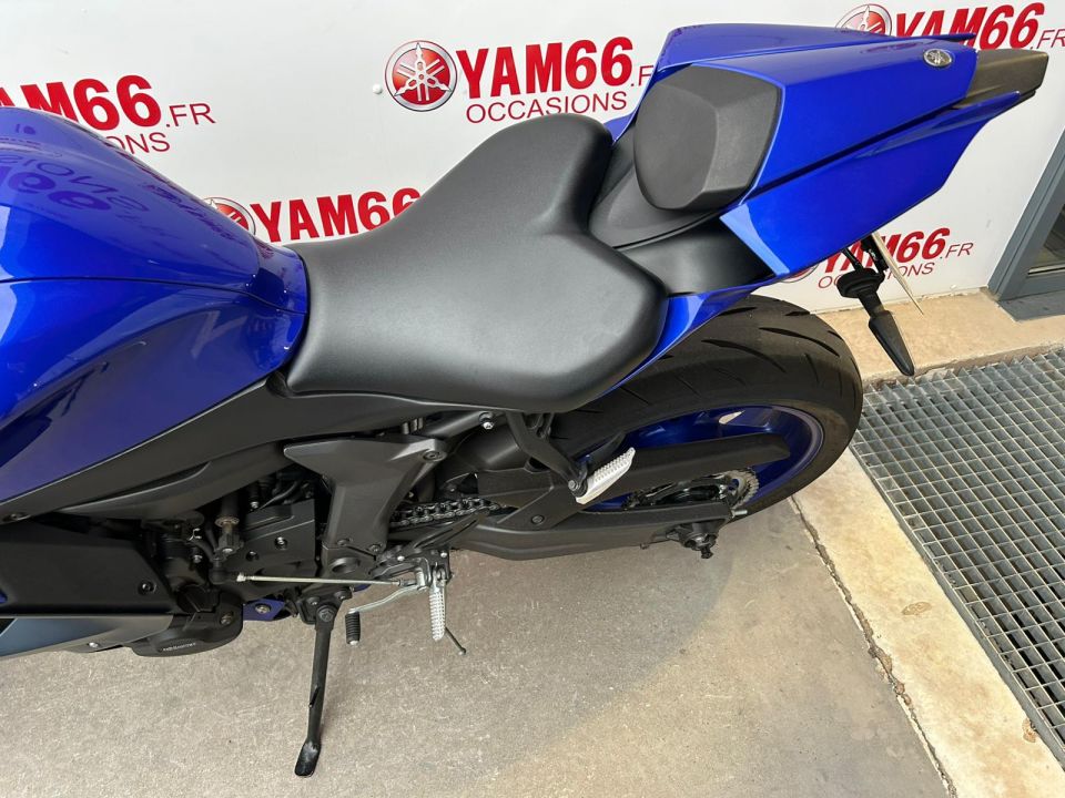 YAMAHA YZF-R7 7