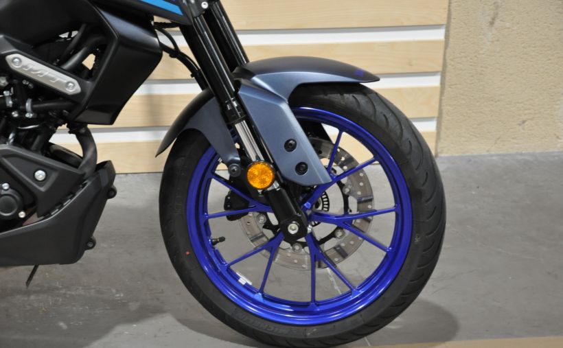 YAMAHA MT-125 2