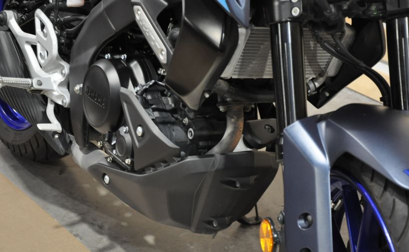 YAMAHA MT-125 6