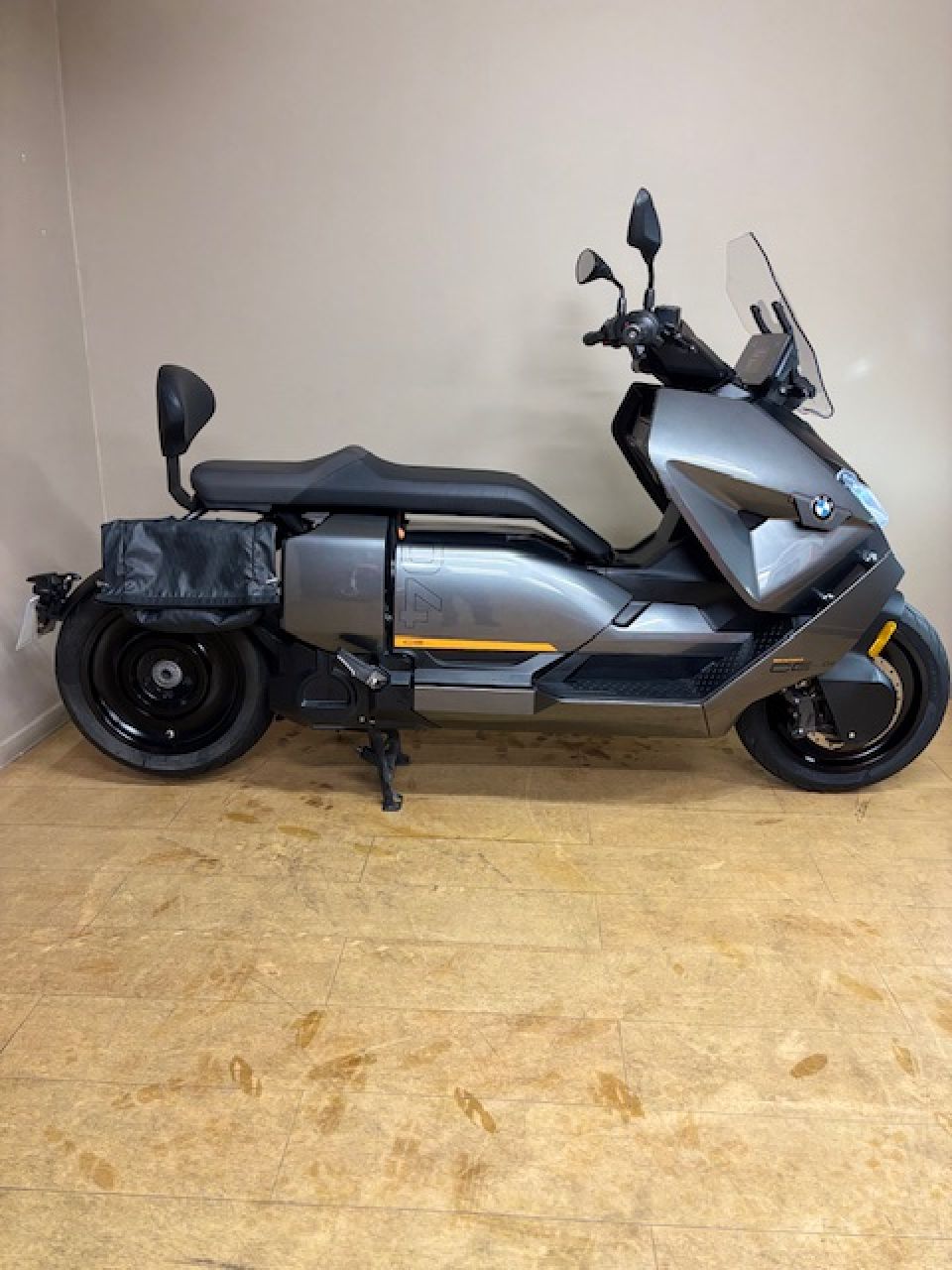 BMW CE 04 AVANTGARDE 0