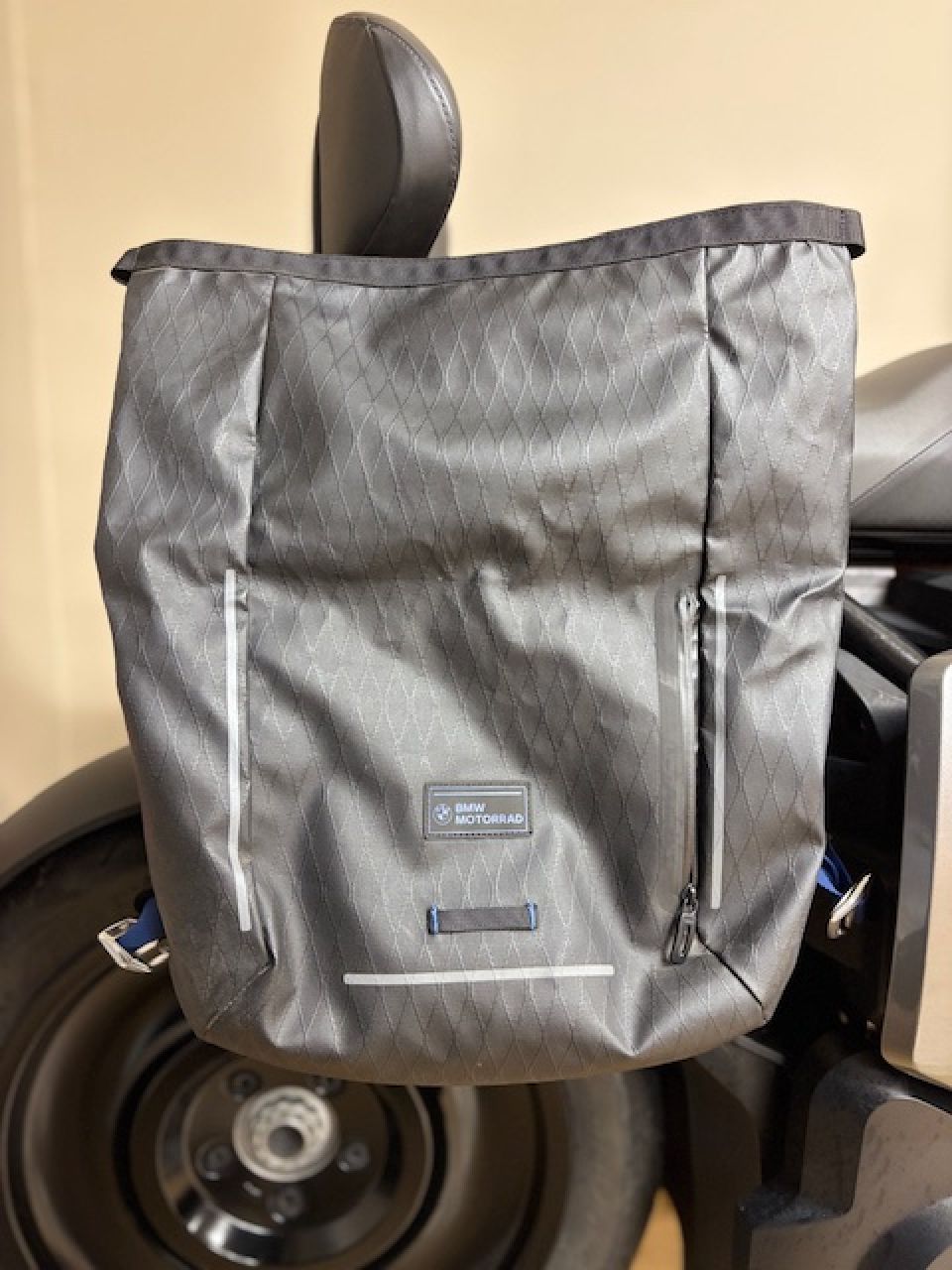 BMW CE 04 AVANTGARDE 6