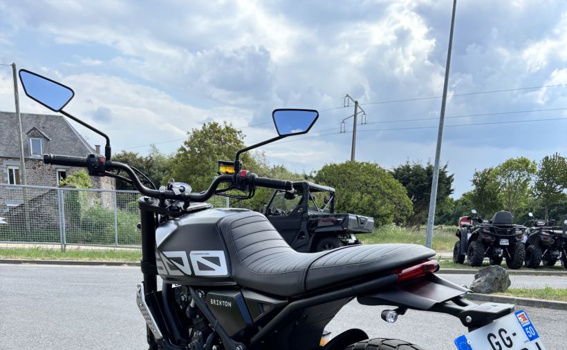 BRIXTON MOTORCYCLES CROSSFIRE 500 X 3