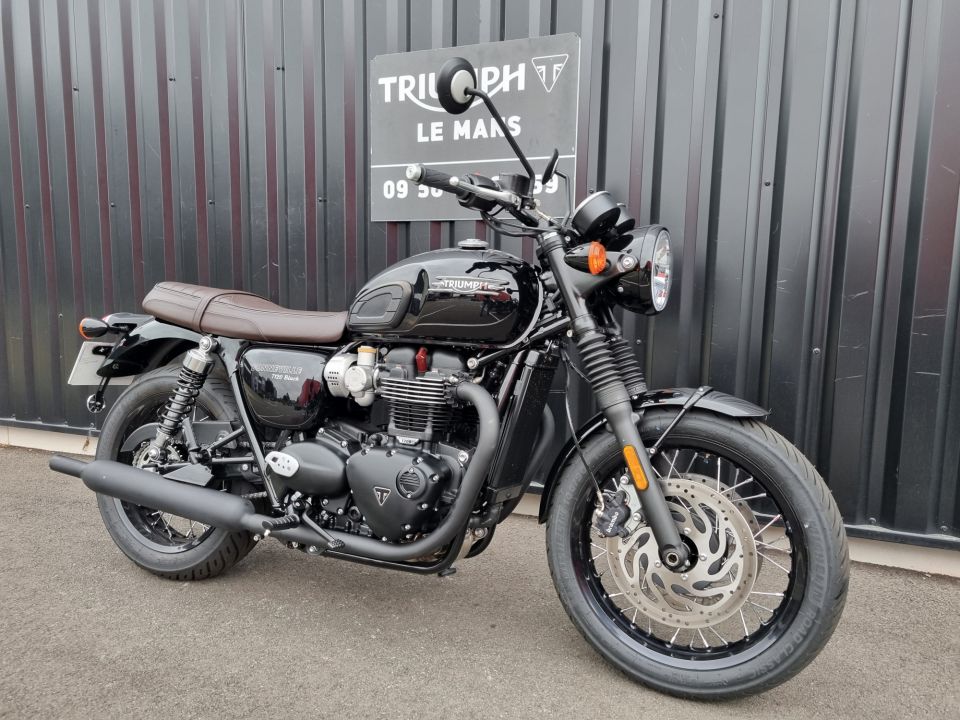 TRIUMPH Bonneville T120 Black 5