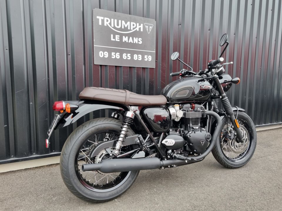 TRIUMPH Bonneville T120 Black 10