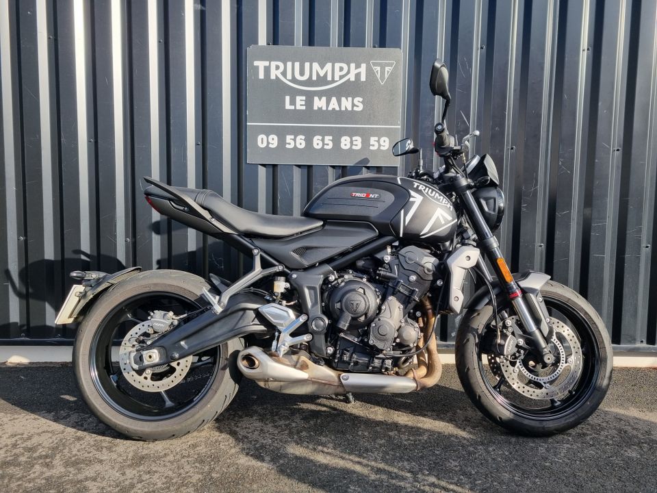TRIUMPH TRIDENT 660 0