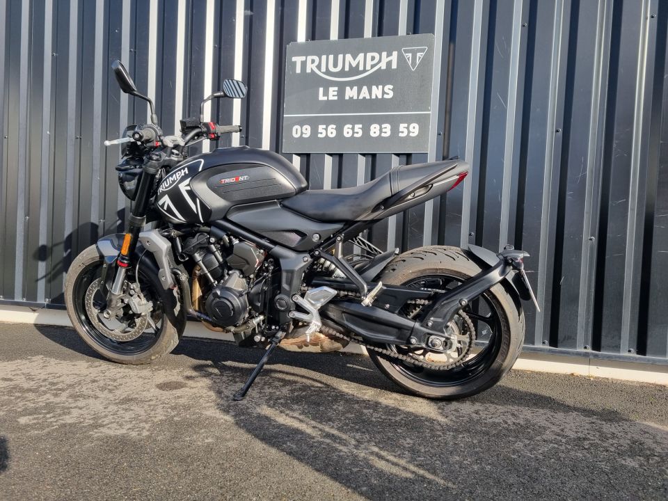 TRIUMPH TRIDENT 660 20