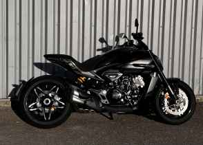 DUCATI X-DIAVEL V4 - 2025