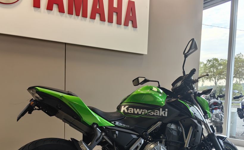 KAWASAKI Z 650 (47.5CV) 6