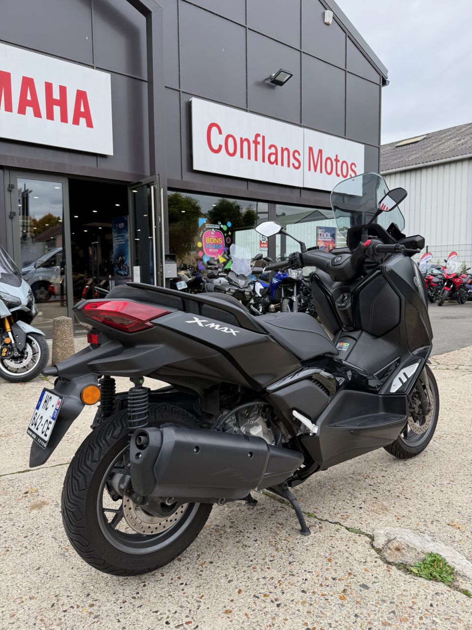 YAMAHA XMAX 300 Tech Max 3