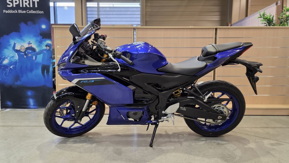YAMAHA YZF-R3 3