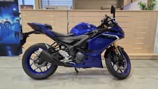 YAMAHA YZF-R3 - 2025