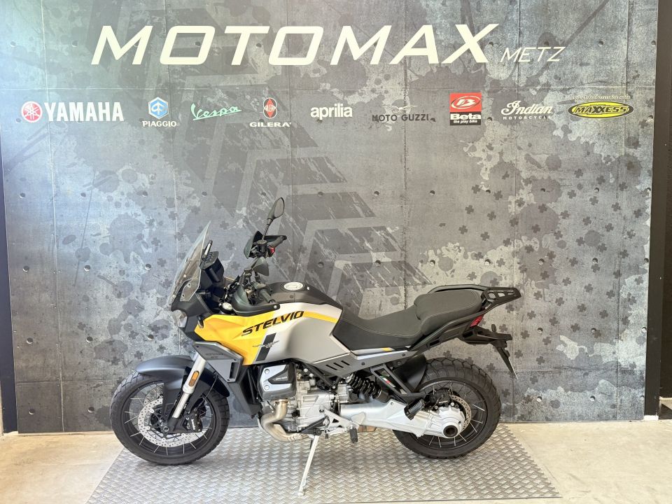 MOTO GUZZI STELVIO 36