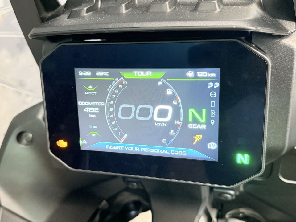 MOTO GUZZI STELVIO 27