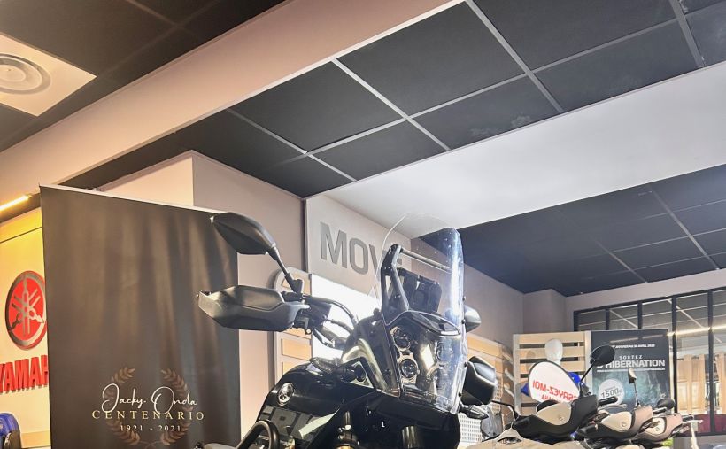 YAMAHA XTZ TENERE 700 0
