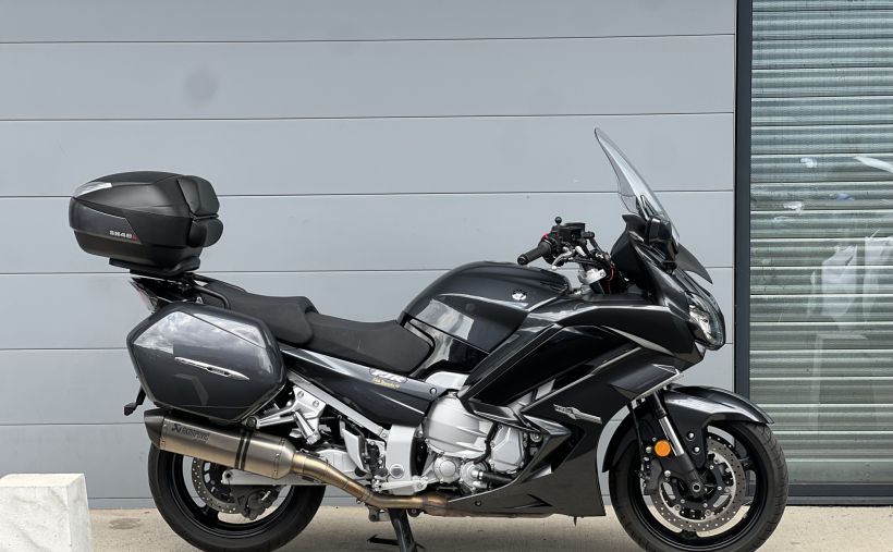 YAMAHA FJR 1300 AE 0