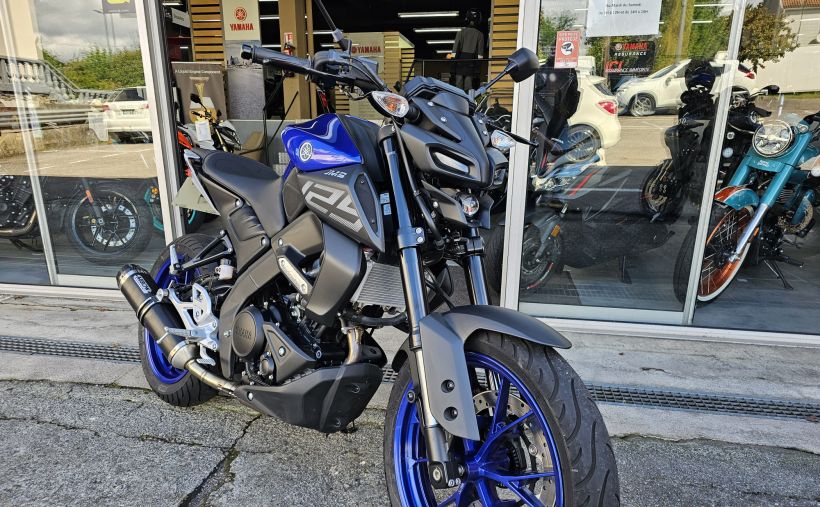 YAMAHA MT-125 ABS 4