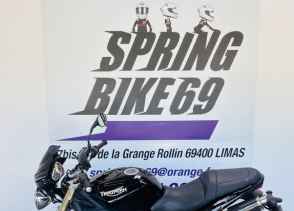 TRIUMPH STREET TRIPLE 675 - 2009