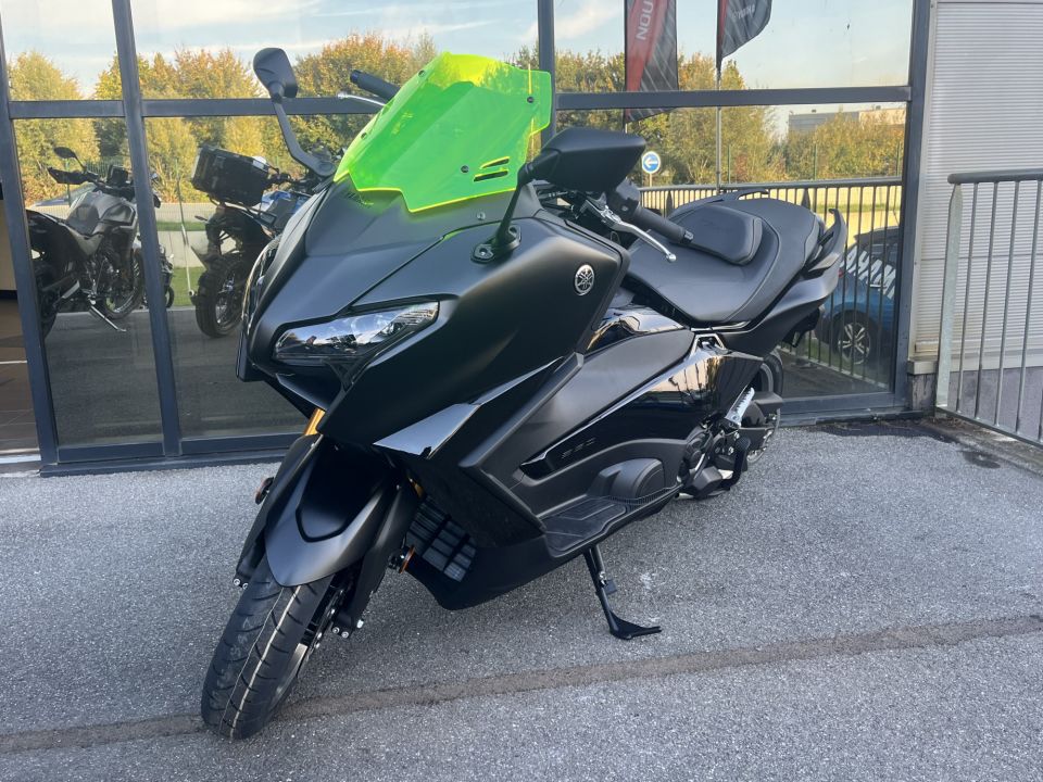YAMAHA XP T-MAX 560 TECH MAX 3