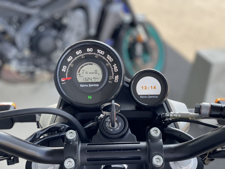 ROYAL ENFIELD SCRAM 411 7